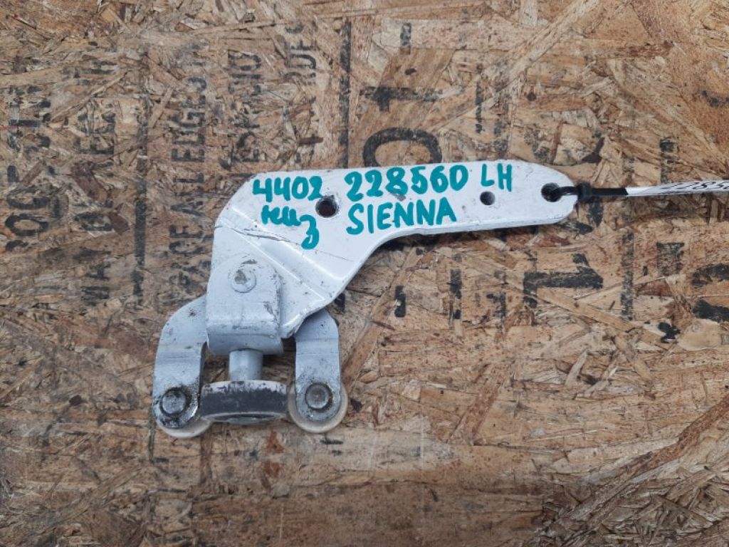 68360-08031 | Ролик сдвижной двери нижний лев. TOYOTA SIENNA 11-16 - Фото 3