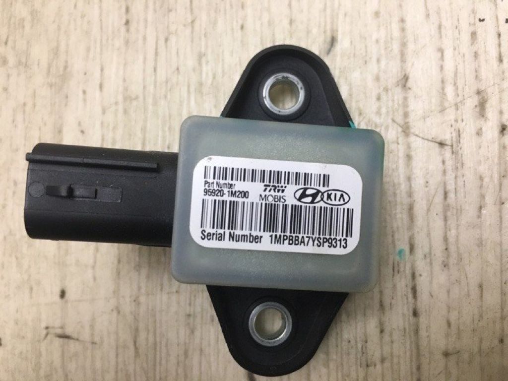 95920-1M200 | Датчик удару KIA FORTE/CERATO TD 08-13 - Фото 3