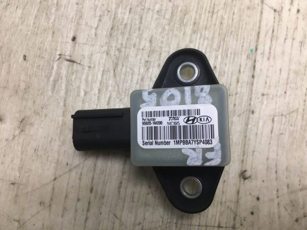 95920-1M200 | Датчик удару KIA FORTE/CERATO TD 08-13
