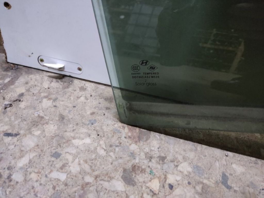 83420-3S010 | Стекло двери задн. прав. HYUNDAI SONATA YF 10-14 - Фото 2