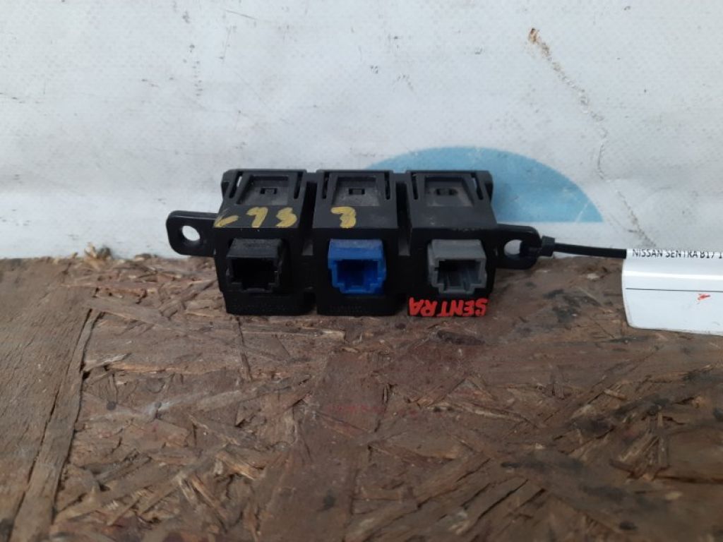 25141-3TA0A | Блок кнопок торпедо NISSAN SENTRA B17 12-21 - Фото 3
