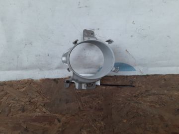 Накладка противотуманной фары прав. MAZDA 3 BK 03-08