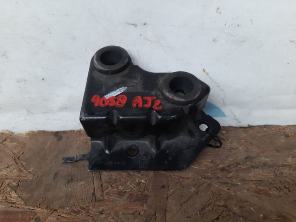 CY01-20-210 | Кронштейн MAZDA CX-9 06-16 - Фото 3