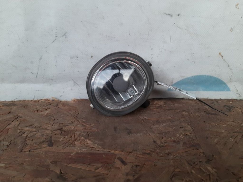 BN8R-51-690A | Протитуманна фара лів. MAZDA 3 BK 03-08