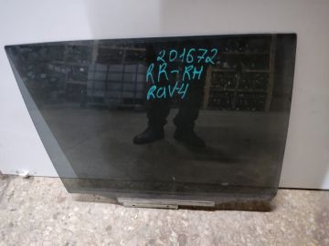 Стекло двери задн. прав. TOYOTA RAV4 05-12