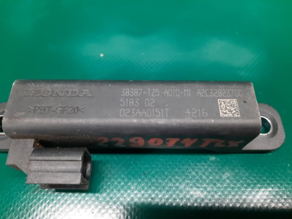 38387-TZ5-A01 | Антенна ACURA TLX 14-17 - Фото 4