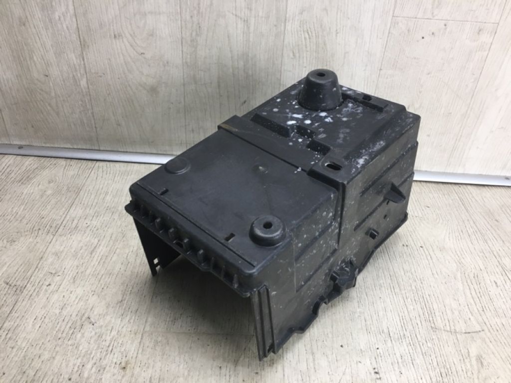 CV6Z-10732-D | Короб аккумулятора FORD FOCUS 10-18 - Фото 7