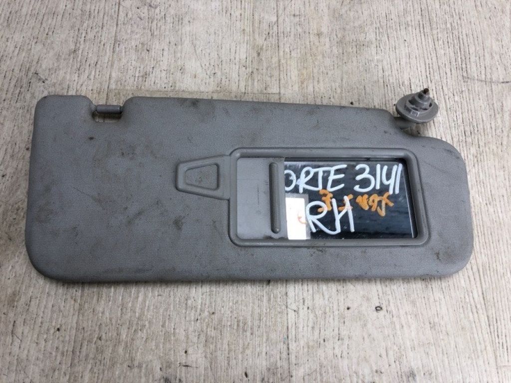 85220-1M3508O | Козирок сонцезахисний прав. KIA FORTE/CERATO TD 08-13