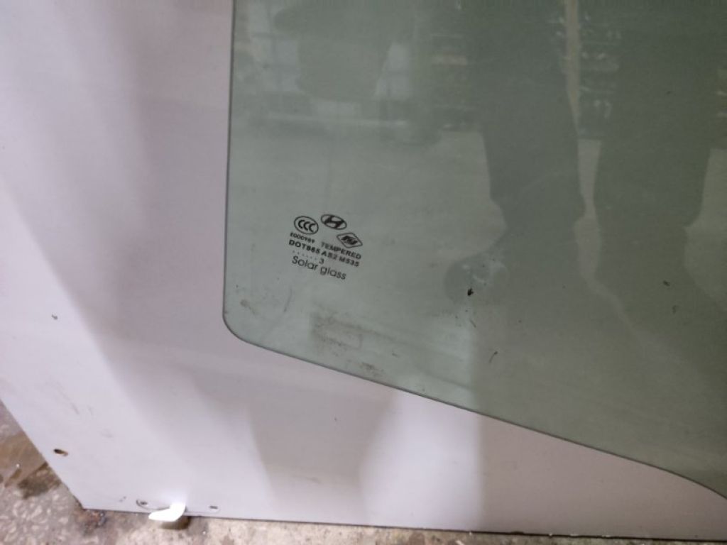 83420-3S010 | Скло дверей задн. прав. HYUNDAI SONATA YF 10-14 - Фото 2