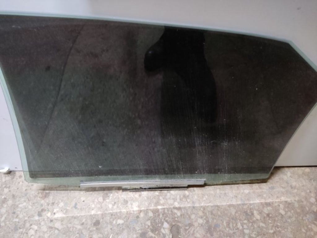 68103-06260 | Скло дверей задн. прав. TOYOTA CAMRY 55 14-17 - Фото 3