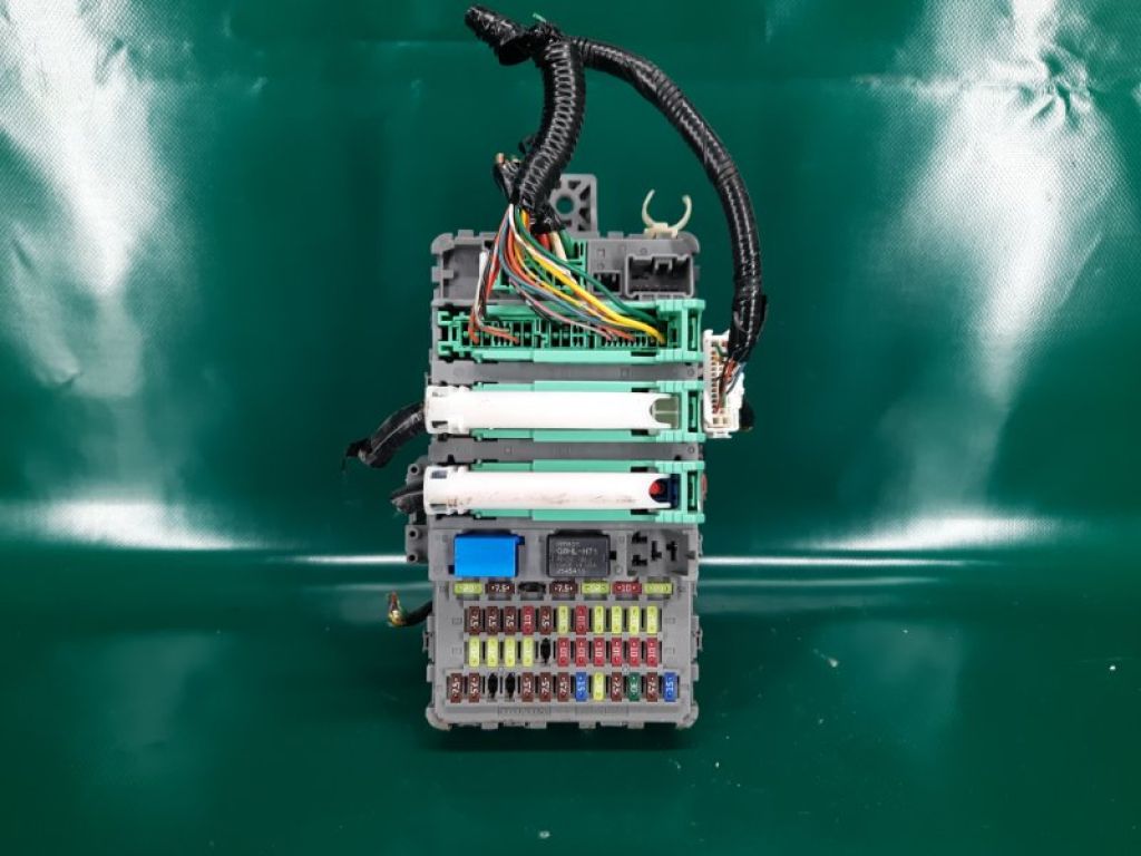 38200-TZ3-A03 | Блок предохранителей салон ACURA RL 05-12
