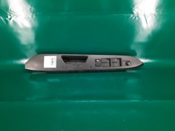 Блок управления стеклоподъемниками SUZUKI SX4 06-13