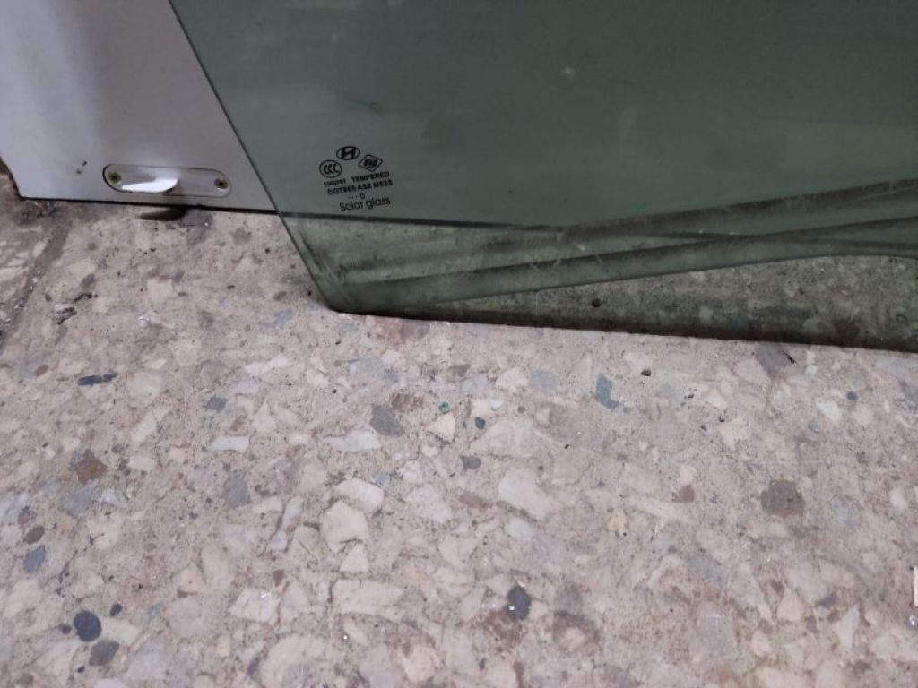 83420-3S010 | Стекло двери задн. прав. HYUNDAI SONATA YF 10-14 - Фото 2