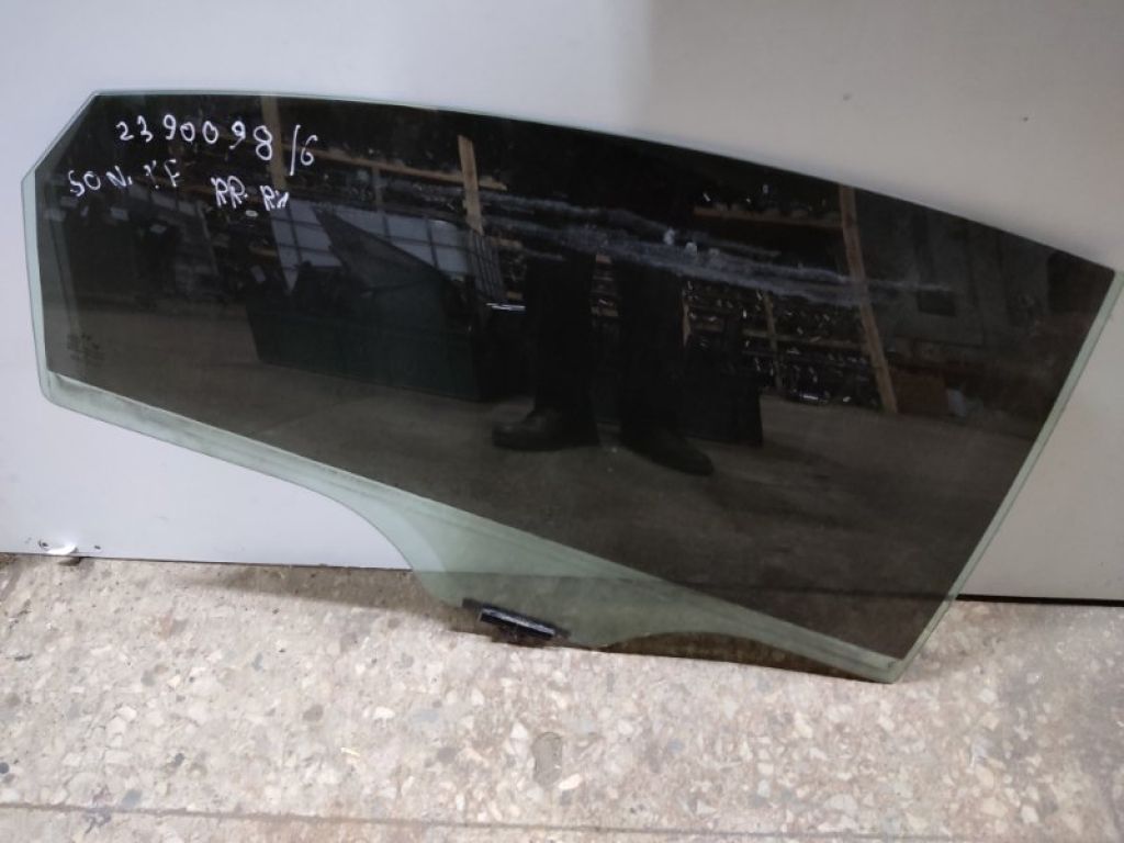 83420-3S010 | Стекло двери задн. прав. HYUNDAI SONATA YF 10-14