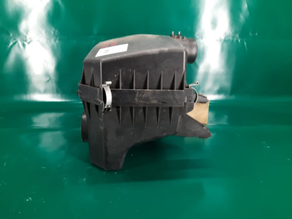 13700-57L00 | Корпус воздушного фильтра SUZUKI KIZASHI 09-14 - Фото 3
