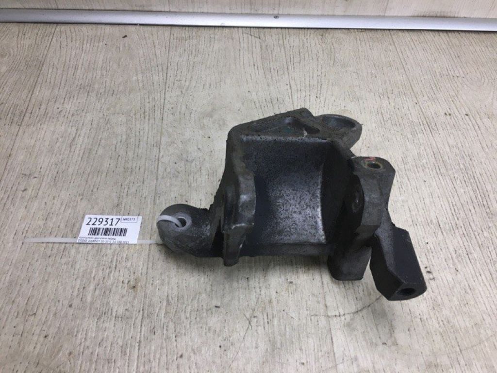 5090606AA | Кронштейн двигателя передн. DODGE JOURNEY 08-20