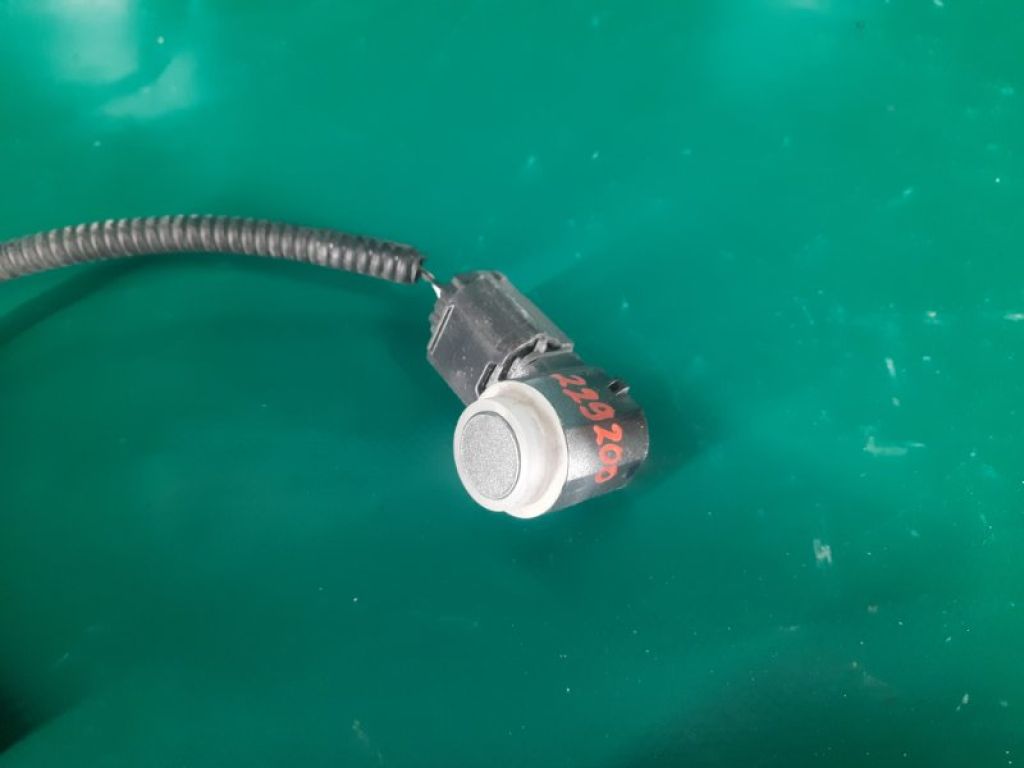 28438-6HE2A | Датчик парктроника задн. INFINITI Q50 20-