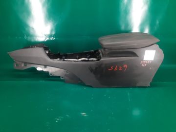 Підлокітник ACURA TLX 14-17