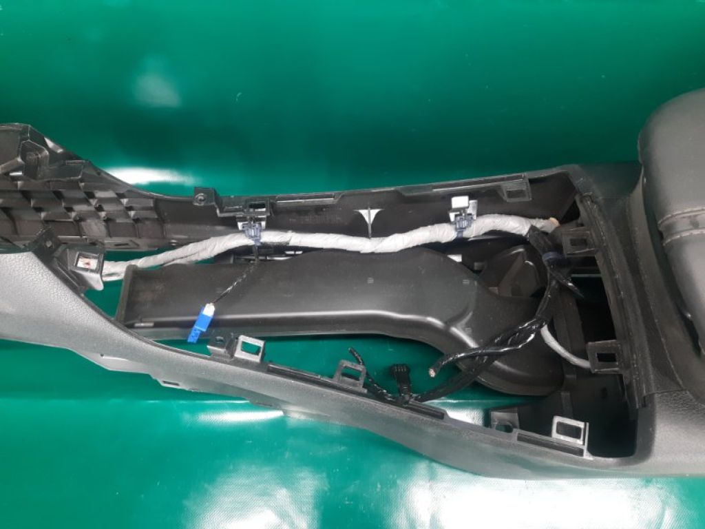 83414-TZ3-A01ZC | Підлокітник ACURA TLX 14-17 - Фото 4