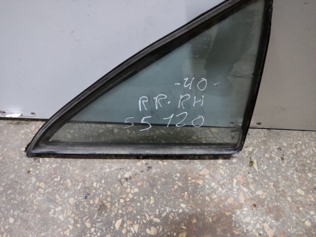 68123-33060 | Скло дверей глухе задн. прав. TOYOTA CAMRY 40 06-11