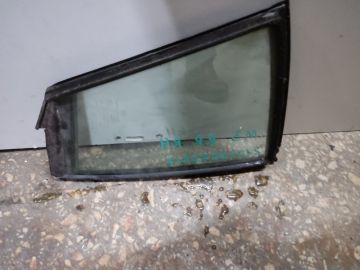 Скло дверей глухе задн. прав. MAZDA 3 BL 09-13