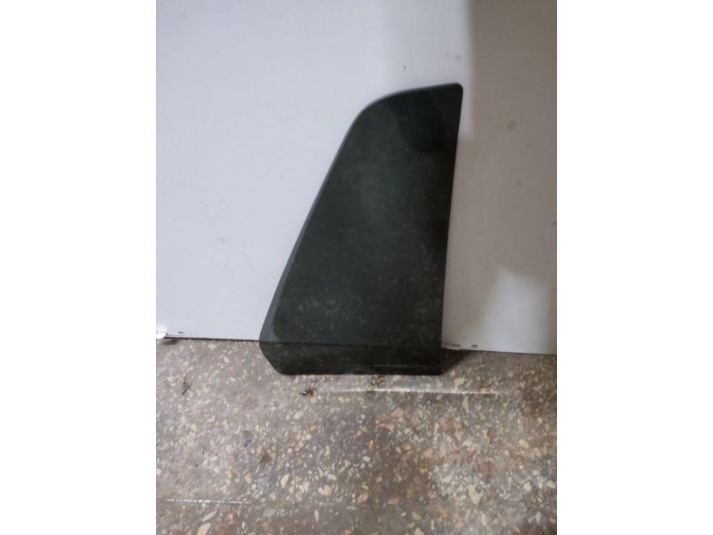 83417-0W020 | Скло дверей глухе задн. лів. HYUNDAI SANTA FE (CM) 05-12 - Фото 3