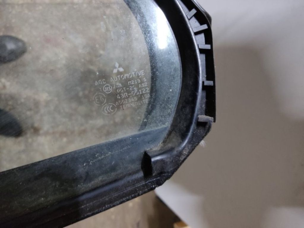 5740A017 | Стекло двери глухое задн. лев. MITSUBISHI LANCER X 10 07-15 - Фото 2