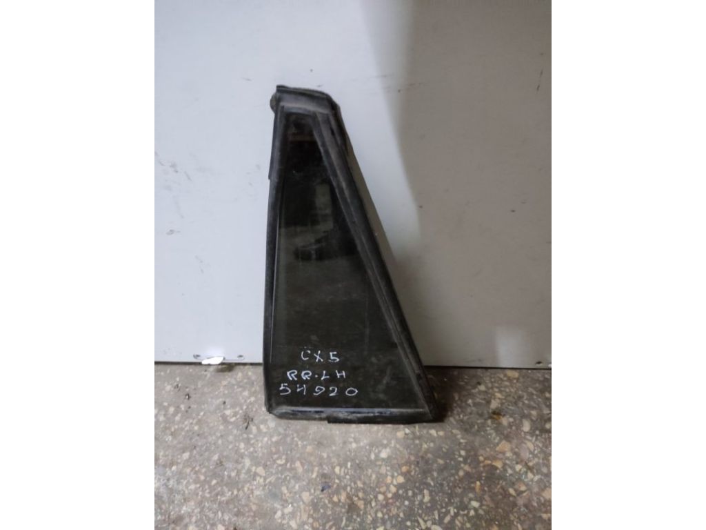 KD47-73-661A | Стекло двери глухое задн. лев. MAZDA CX-5 (KE) 11-17