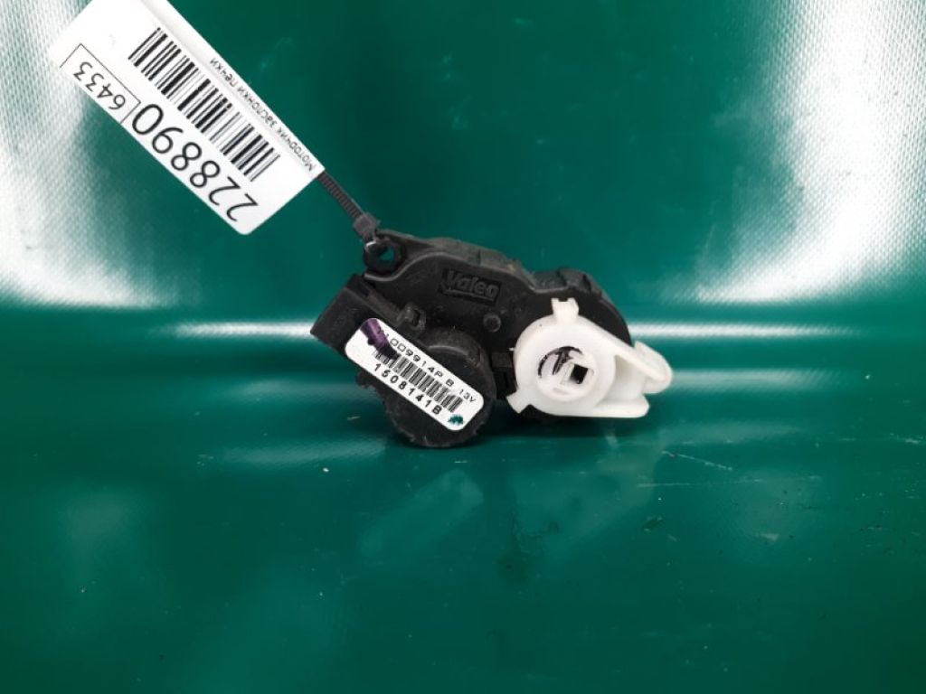 27731-3DF0A | Моторчик заслінки пічки NISSAN SENTRA B17 12-21