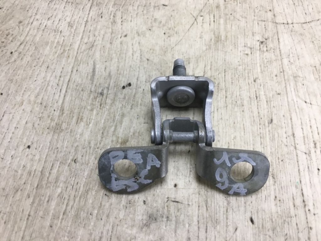 CJ5Z-7842900-B | Петля крышки багажника задн. прав. FORD ESCAPE 12-19 - Фото 2