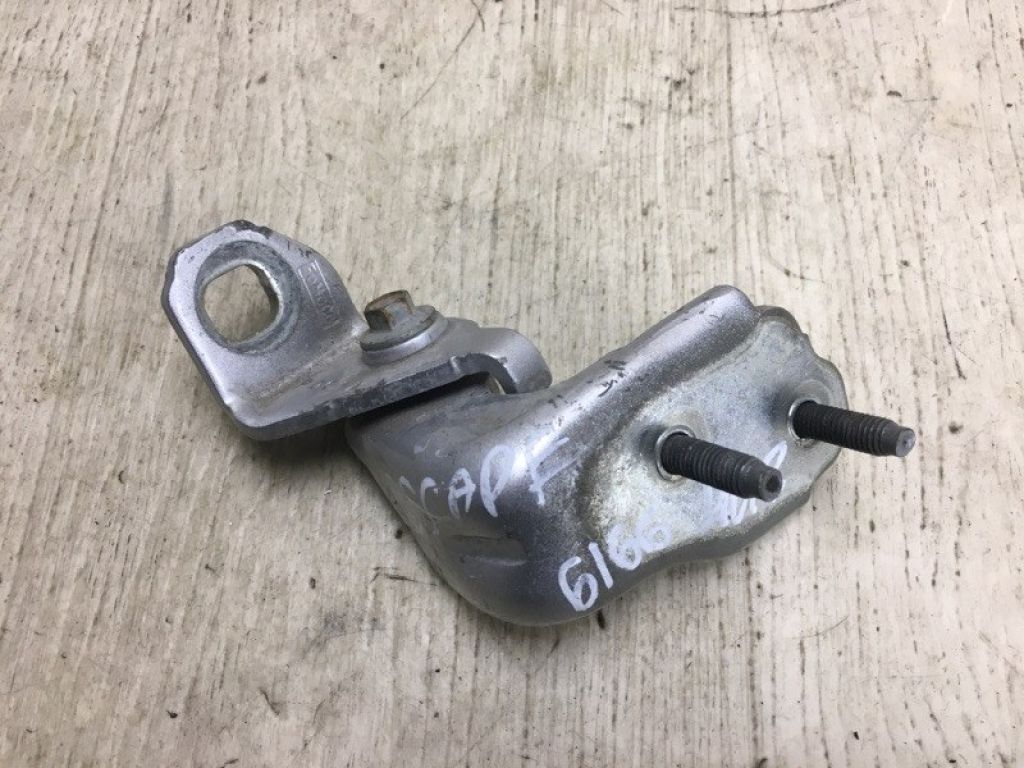 CJ5Z-7826811-B | Петля двері нижня задн. лів. FORD ESCAPE 12-19