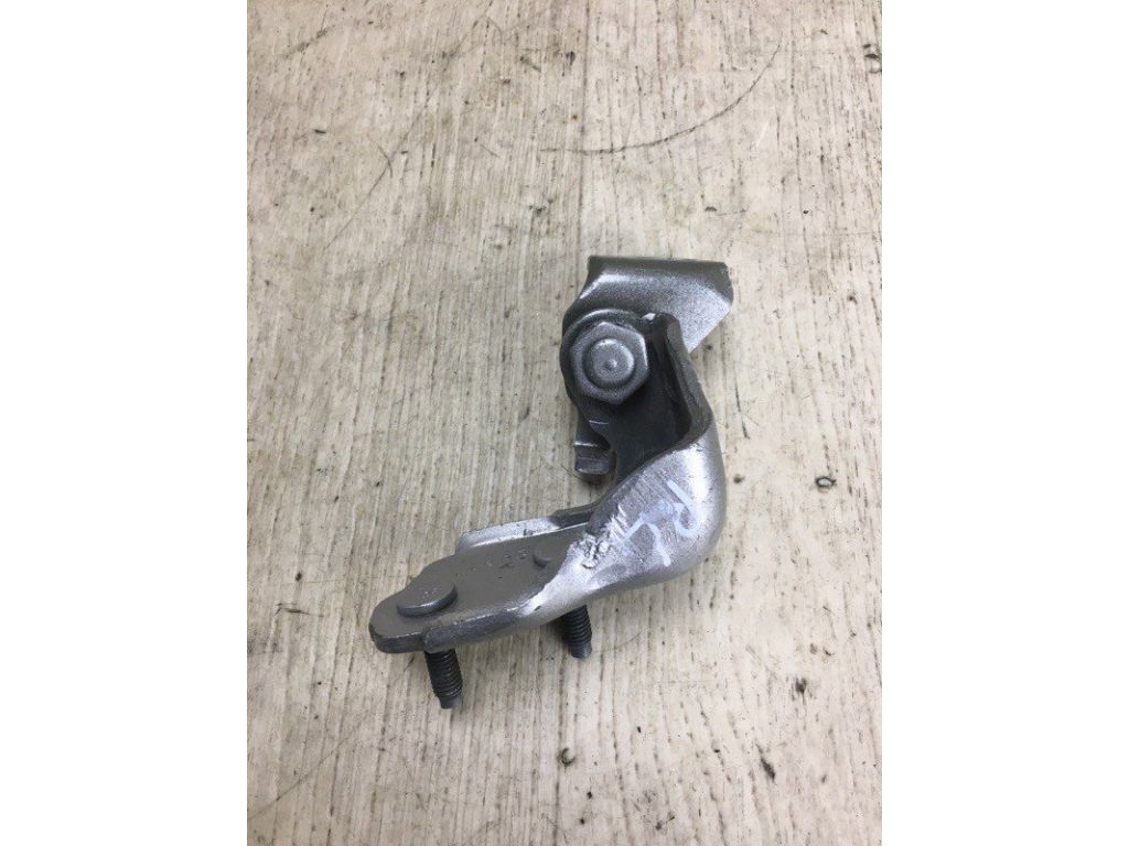 CJ5Z-7826811-B | Петля двері нижня задн. лів. FORD ESCAPE 12-19 - Фото 3