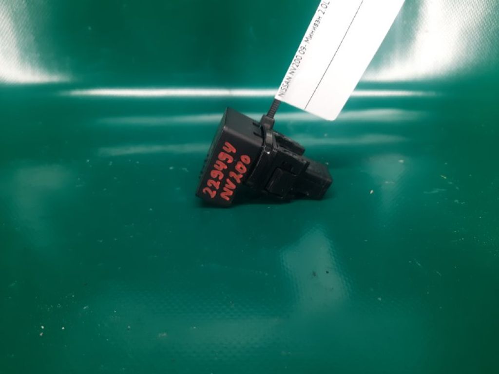 25290-EL80A | Кнопка аварийной сигнализации NISSAN NV200 USA 13- - Фото 2