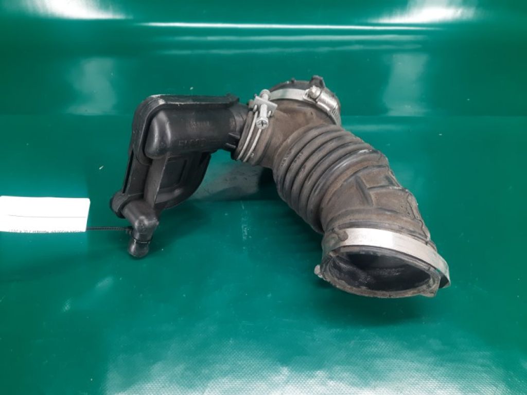 16576-EL00B | патрубок повітряного фільтра NISSAN NV200 USA 13- - Фото 3