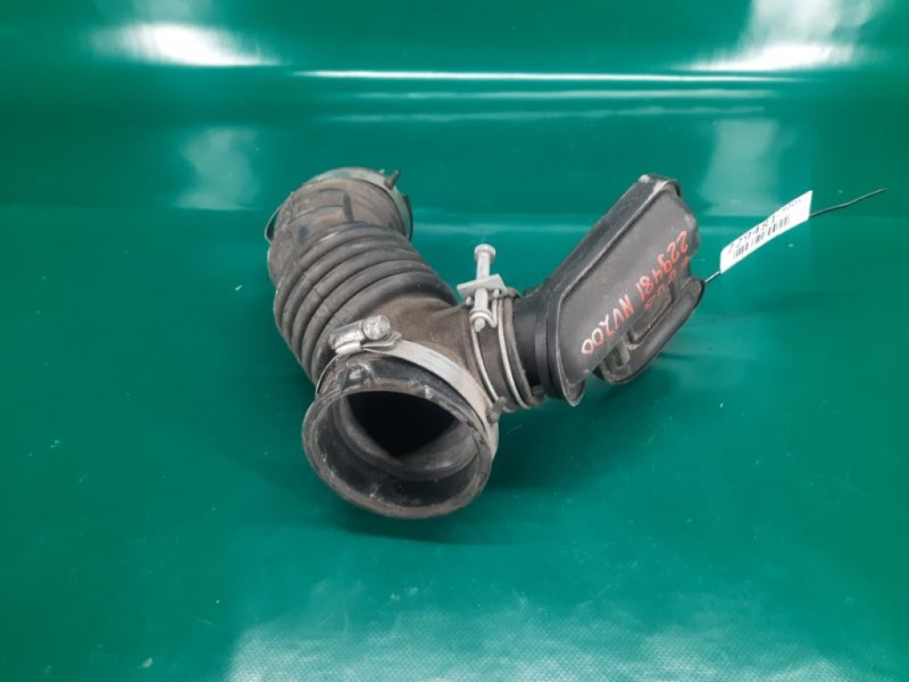 16576-EL00B | патрубок повітряного фільтра NISSAN NV200 USA 13- - Фото 4