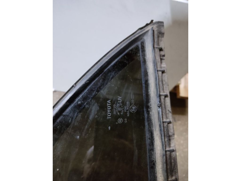 68124-33060 | Стекло двери глухое задн. лев. TOYOTA CAMRY 40 06-11 - Фото 2