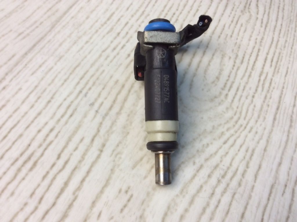 4891577AC | Форсунка топливная JEEP PATRIOT 10-17 - Фото 2