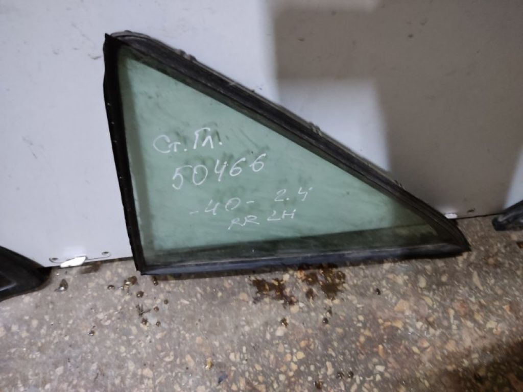 68124-33060 | Скло дверей глухе задн. лів. TOYOTA CAMRY 40 06-11