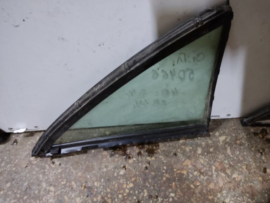 68124-33060 | Скло дверей глухе задн. лів. TOYOTA CAMRY 40 06-11 - Фото 3