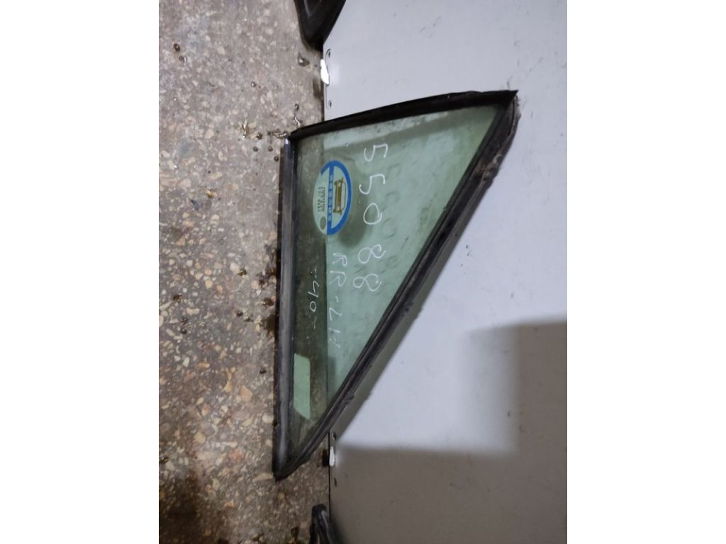 68124-33060 | Стекло двери глухое задн. лев. TOYOTA CAMRY 40 06-11