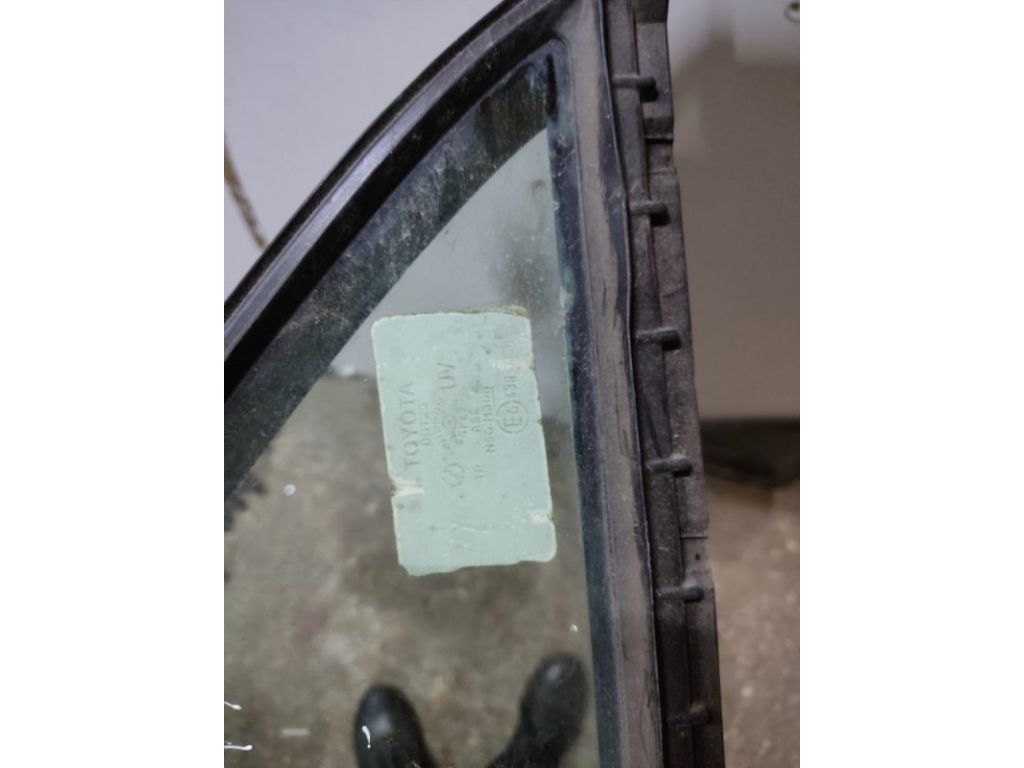 68124-33060 | Стекло двери глухое задн. лев. TOYOTA CAMRY 40 06-11 - Фото 2