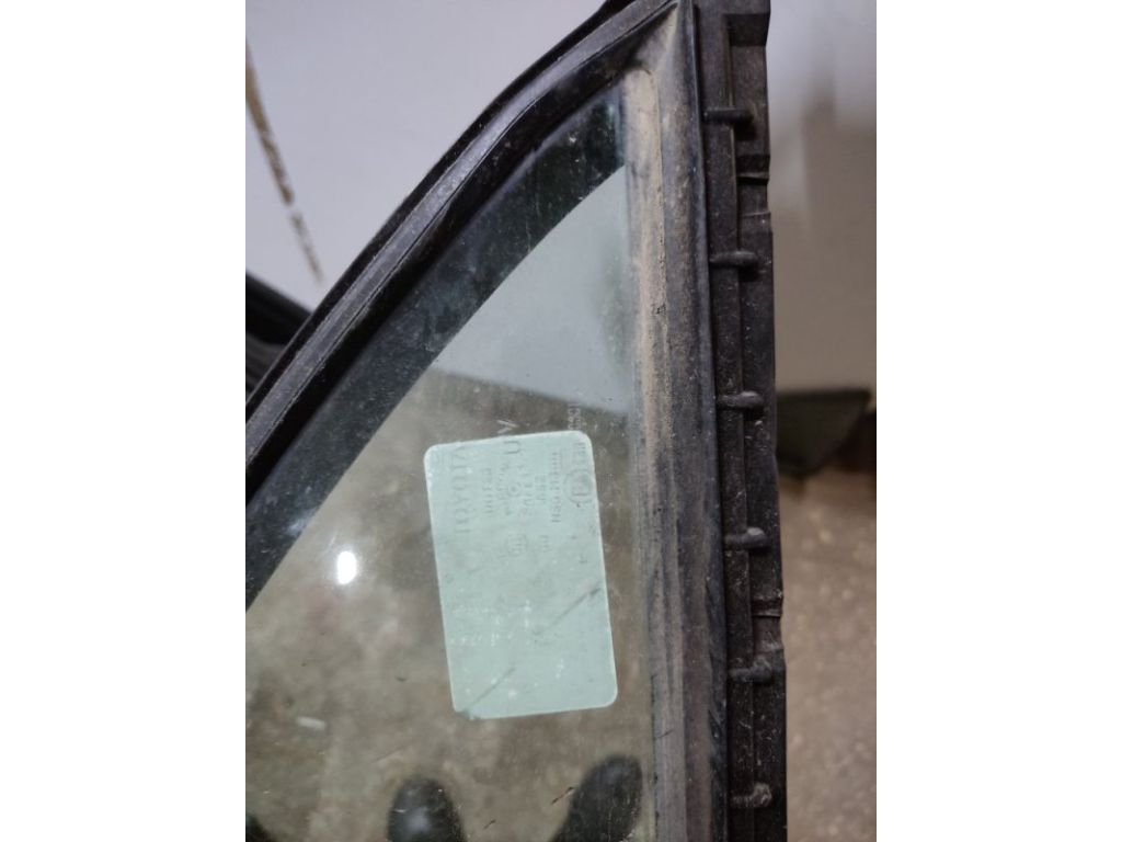 68124-06050 | Стекло двери глухое задн. лев. TOYOTA CAMRY 40 06-11 - Фото 2