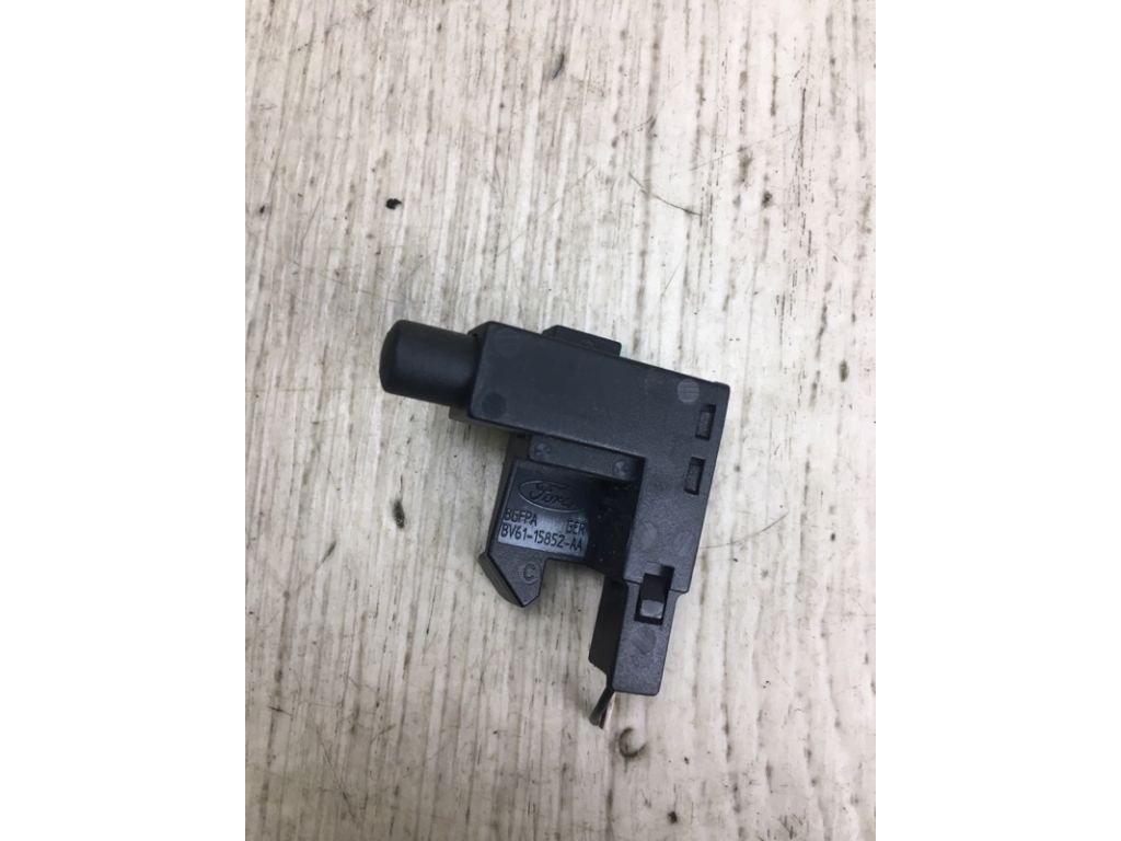 CV6Z-15A851-A | Датчик FORD ESCAPE 12-19 - Фото 2