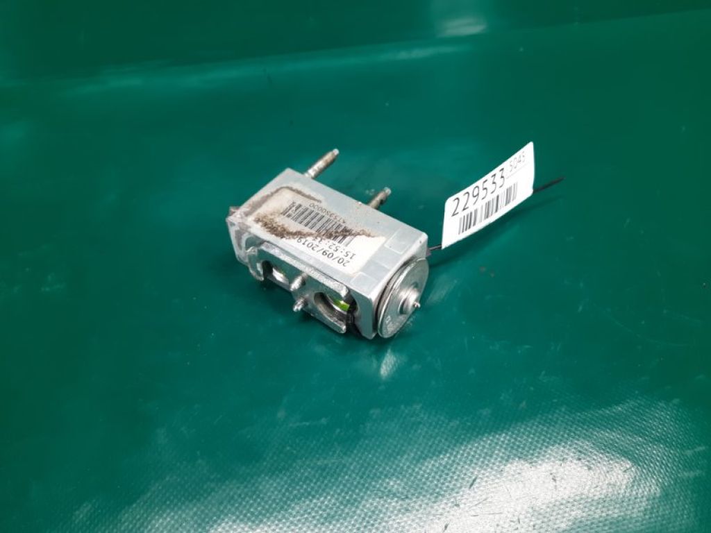 68348181AA | Клапан кондиционера JEEP RENEGADE (BU) 14-