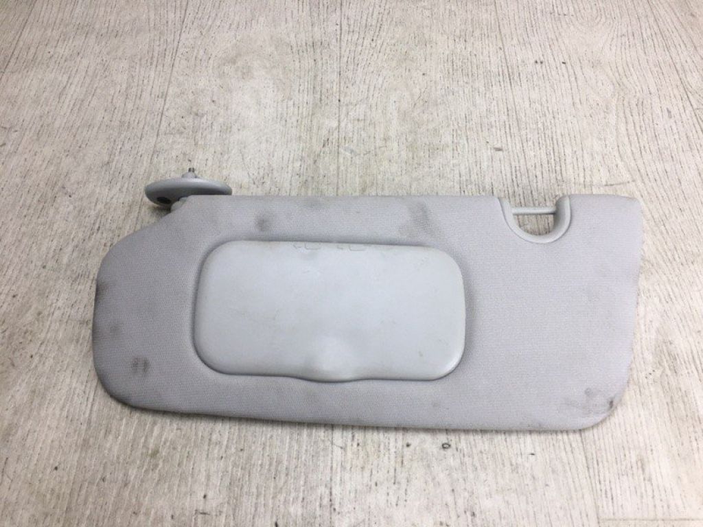 1FA13HDAAB | Козырек солнцезащитный лев. JEEP COMPASS 06-16