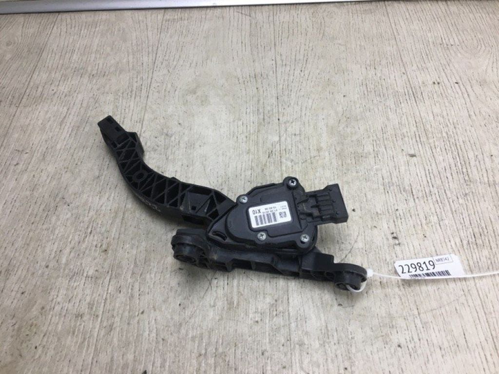 32700-3X100 | Педаль газу KIA FORTE YD 12-