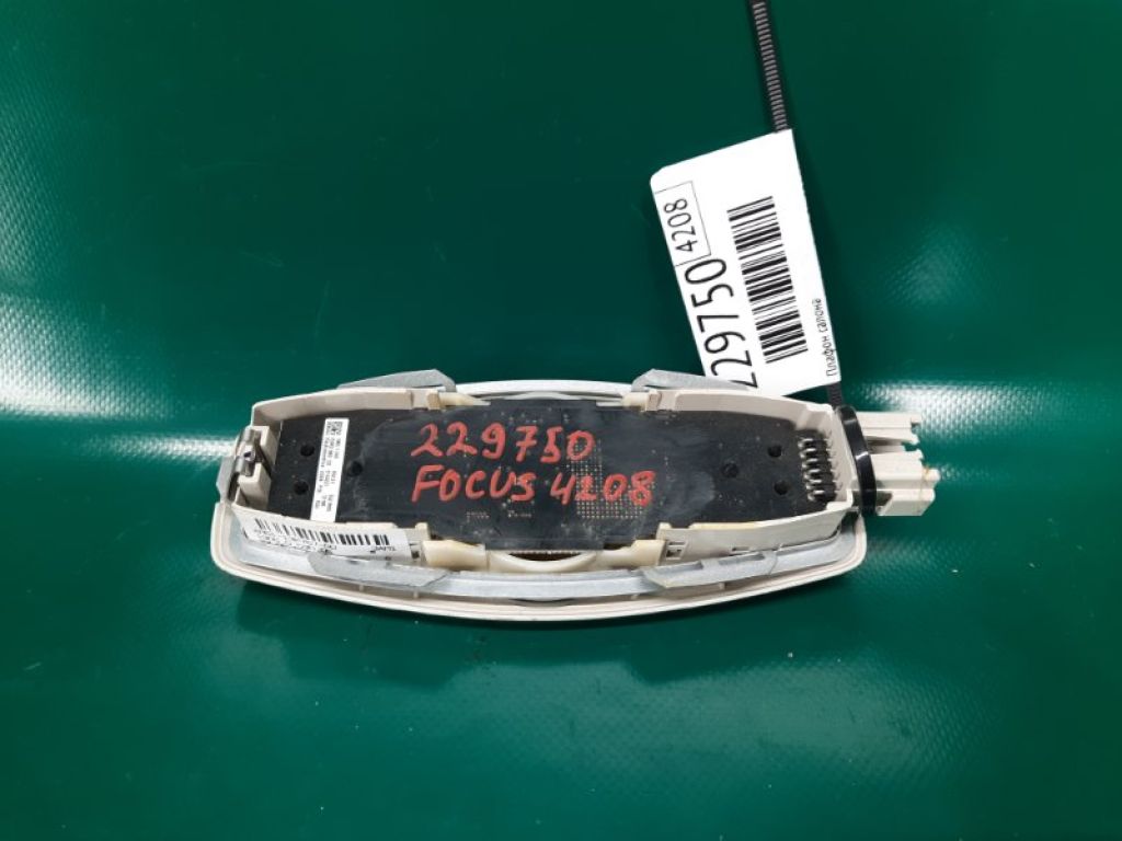 AM5Z-13776-GF | Плафон салону передн. лів. FORD FOCUS 10-18 - Фото 2