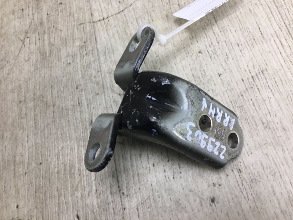 79320-2E000 | Петля двері нижня задн. прав. KIA FORTE YD 12-