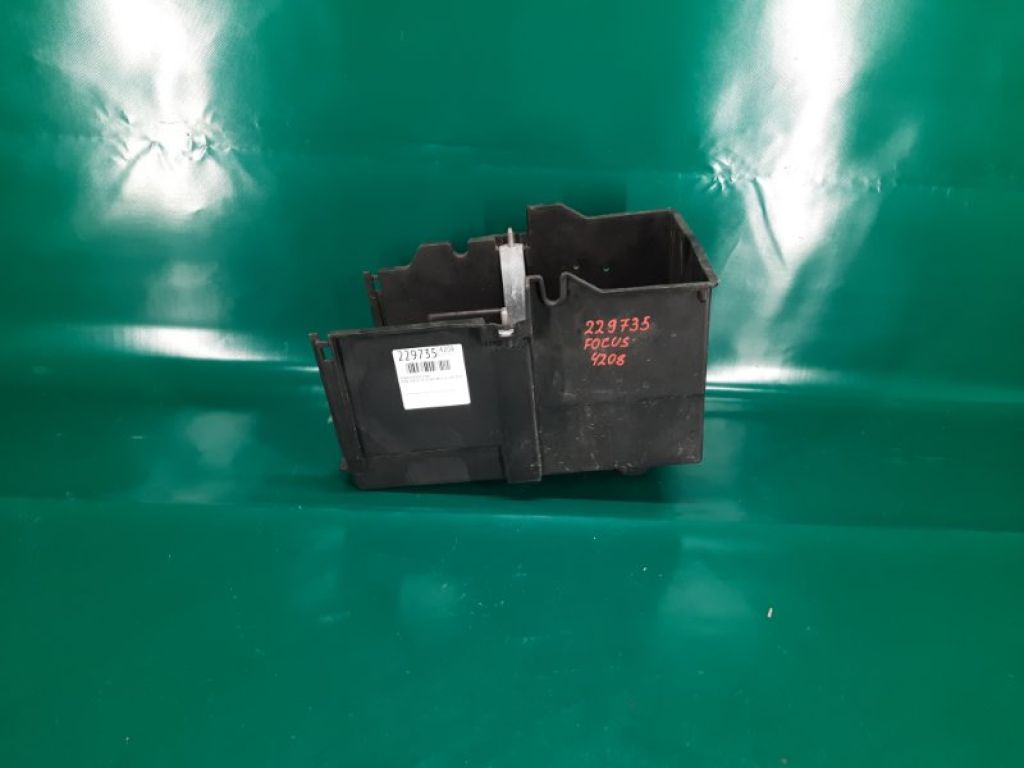 AM5Z-10732-C | Короб акумулятора FORD FOCUS 10-18 - Фото 2