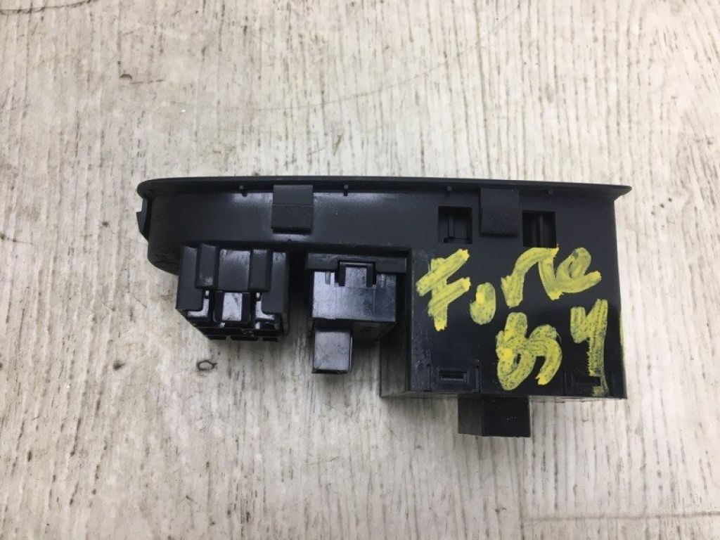 93700-A7000WK | Блок кнопок торпедо KIA FORTE YD 12- - Фото 2